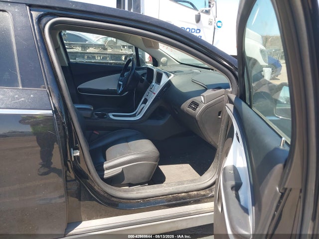 1G1RH6E49EU151426 Chevrolet luu - ffv, e-flex, fam