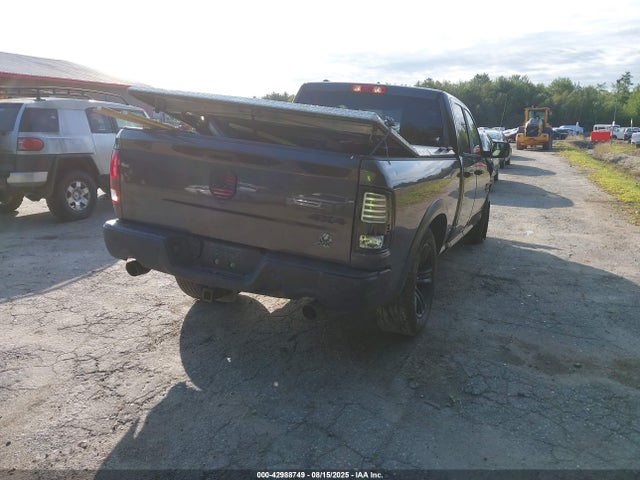 42988749 :رقم المزاد ، 1C6RR7GT5NS165678 vin ، 2022 Ram 1500 Classic Warlock  4x4 6'4 Box مزاد بيع