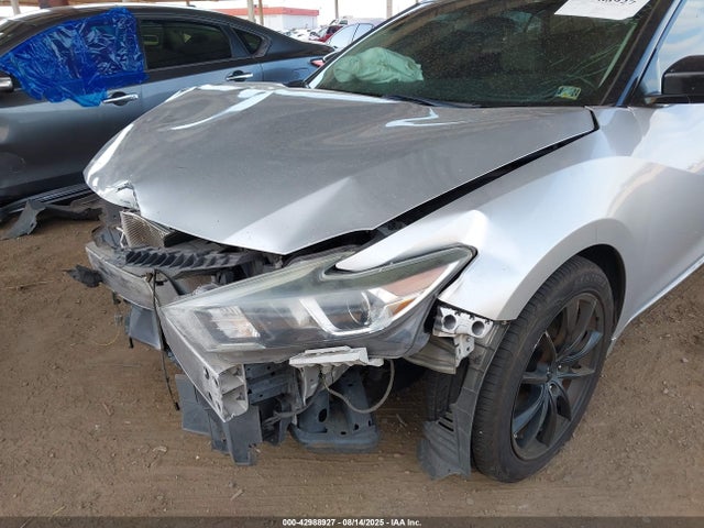 1N4AA6AP2GC420843 Nissan 2016