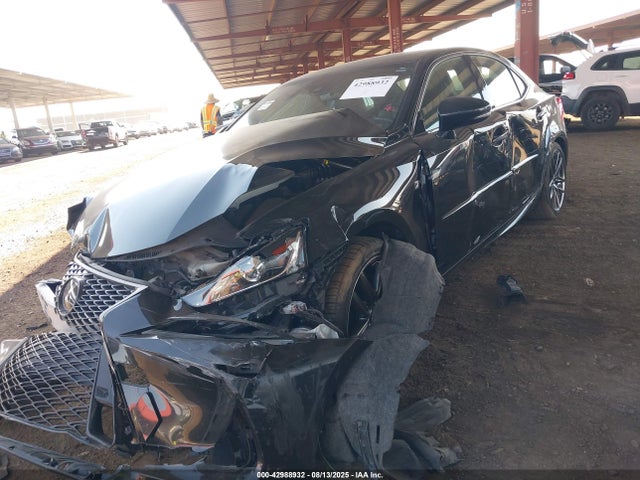 Lexus IS 2018 JTHBZ1D21J5032930 Image 2