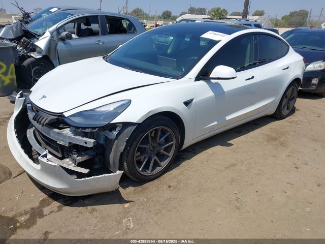 2022 TESLA MODEL 3 5YJ3E1EB7NF181671 Photo 1