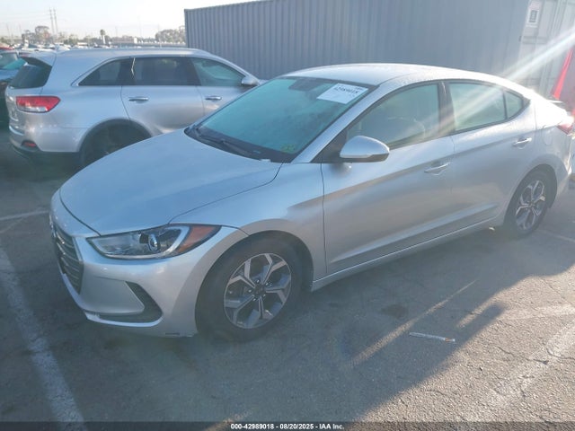Hyundai mpi nu 2018 5NPD74LF0JH291592 Image 2