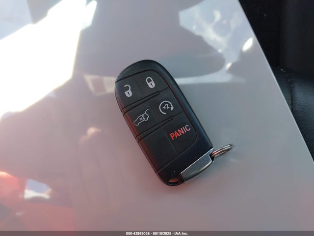 1C4RJFBG6JC181140 Jeep Grand Cherokee
