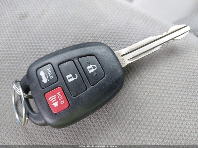 Toyota 2zr-fe 2014 2T1BURHE7EC200002 Image 11