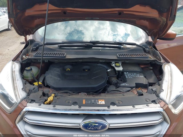 1FMCU9G99HUB95803 Ford 2017