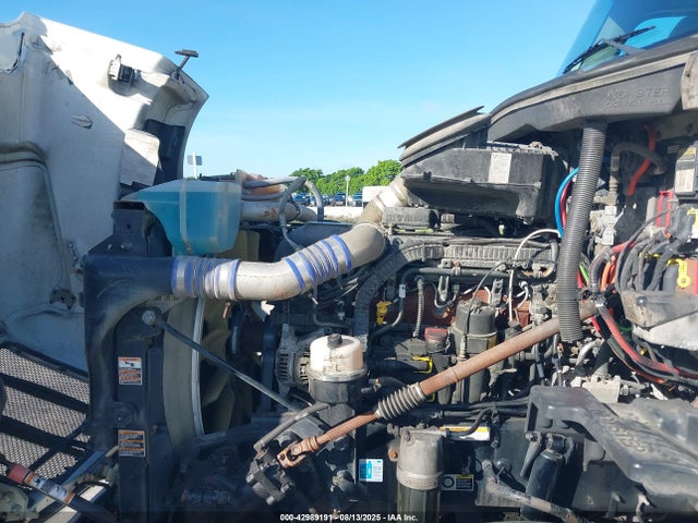 42989191 :رقم المزاد ، 1XPBDP9X1KD492330 vin ، 2019 Peterbilt 579 مزاد بيع