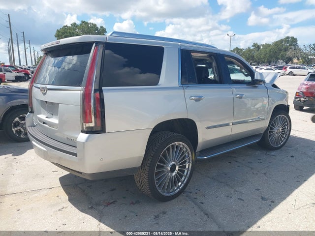 2017 CADILLAC ESCALADE 1GYS3AKJ9HR204048 Photo 3