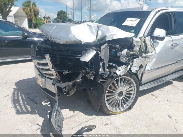 2017 CADILLAC ESCALADE 1GYS3AKJ9HR204048 Photo 5