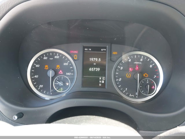 W1YV0BEY3M3947064 Mercedes-Benz m274
