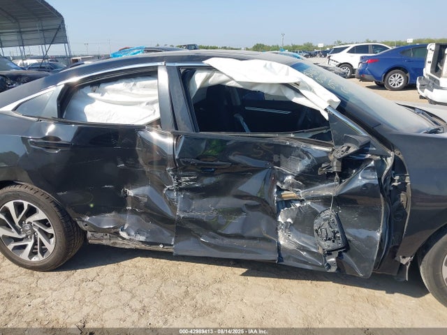Honda k20c2 2016 19XFC2F77GE087804 Image 13