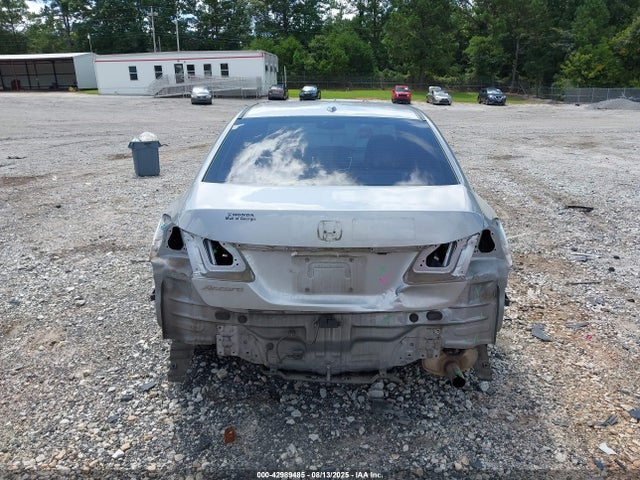 1HGCR2F81GA104157 Honda k24w1
