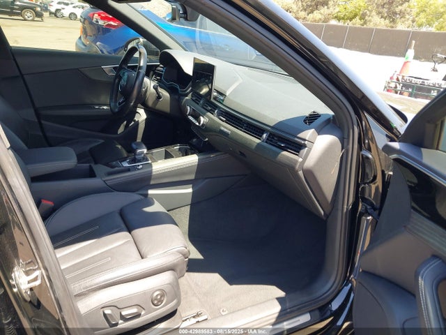 2022 AUDI A4 WAUEAAF47NN008865 Photo 4