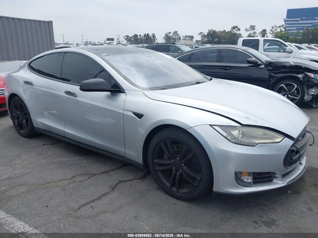 2014 TESLA MODEL S 5YJSA1H18EFP66818 Photo 0
