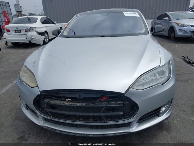 Tesla MODEL S 2014 5YJSA1H18EFP66818 Image 11