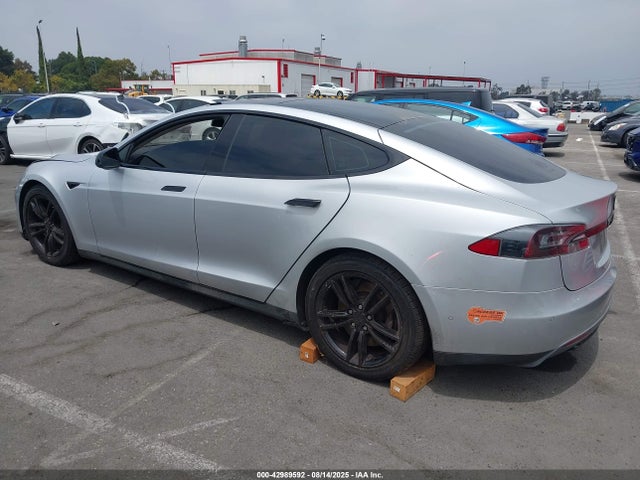 2014 TESLA MODEL S 5YJSA1H18EFP66818 Photo 2