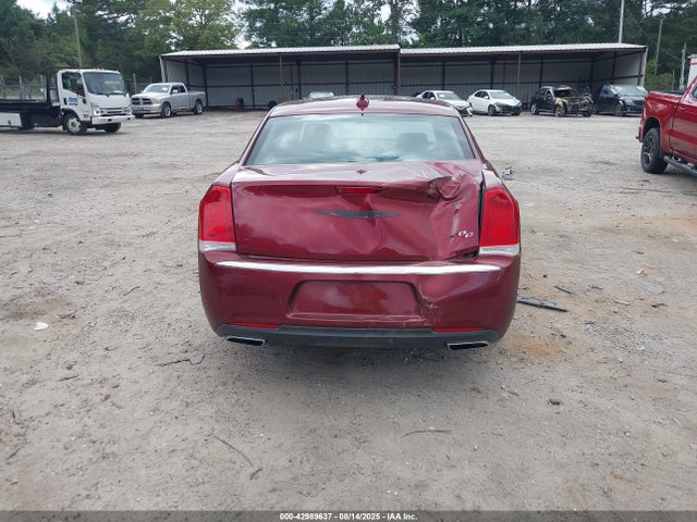 Chrysler 300 2015 2C3CCAEG8FH832971 Image 16