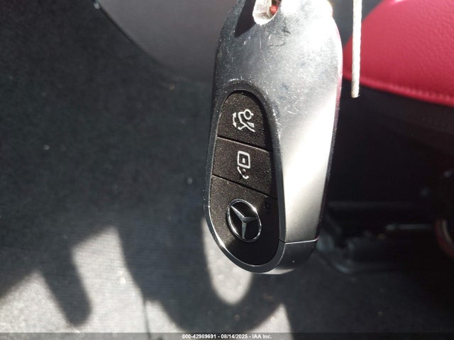 W1NKJ4HB2SF373486 Mercedes-Benz m254