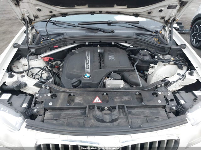 5UXWX7C51EL983927 BMW X3