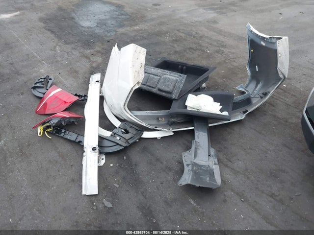 5UXWX7C51EL983927 BMW X3