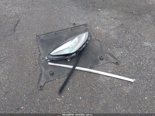 Tesla MODEL 3 2018 5YJ3E1EB8JF117374 Image 12