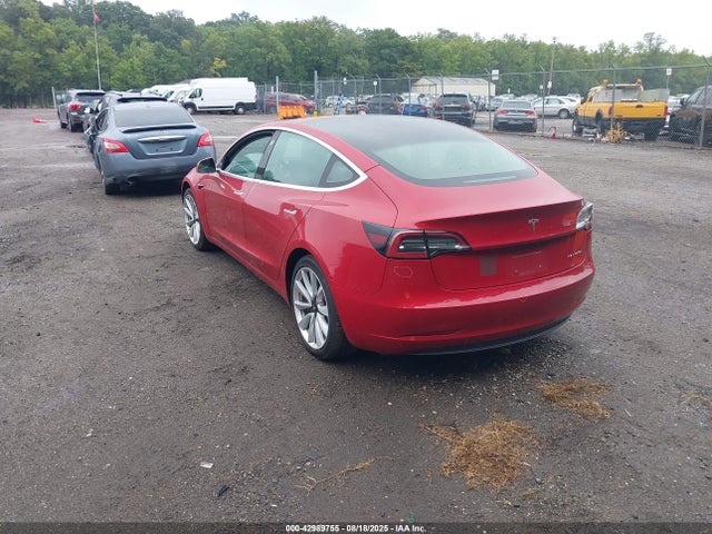 2018 TESLA MODEL 3 5YJ3E1EB8JF117374 Photo 2