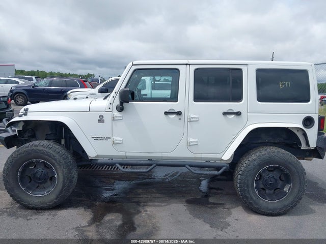 2014 Jeep Wrangler Unlimited Sahara მანქანა იყიდება აუქციონზე, vin: 1C4BJWEG6EL324123, აუქციონის ნომერი: 42989757
