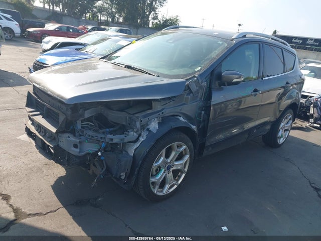 1FMCU0J94JUD05294 Ford 2018
