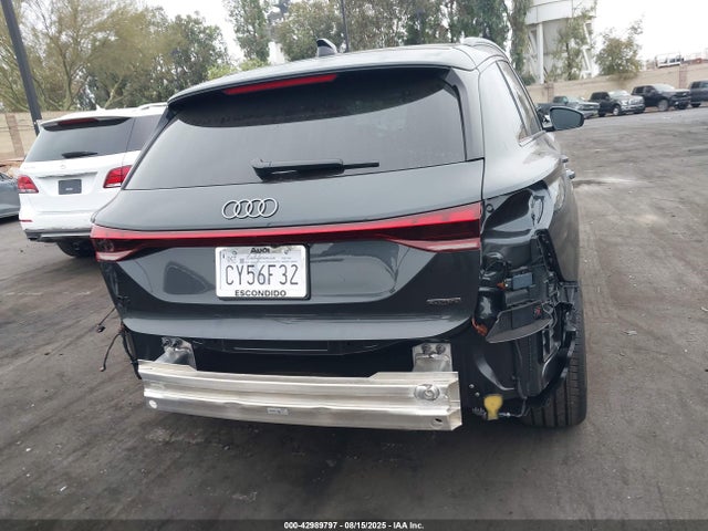 Audi Q6 2025 WA124BGF0SA042016 Image 17