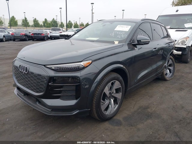 Audi Q6 2025 WA124BGF0SA042016 Image 2