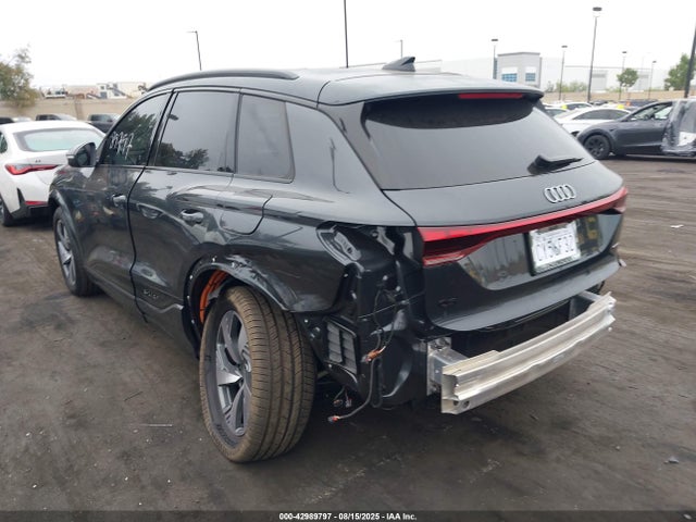 Audi Q6 2025 WA124BGF0SA042016 Image 3