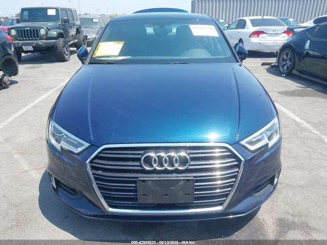Audi A3 2019 WAUAUGFFXK1015371 Image 13