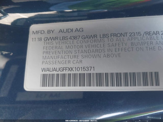 2019 AUDI A3 WAUAUGFFXK1015371 Photo 8
