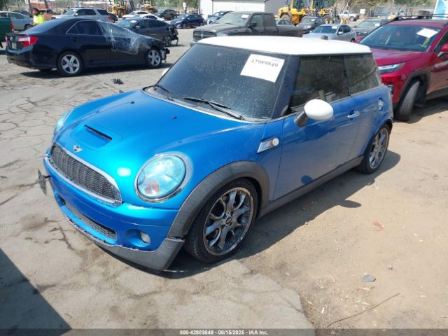 2007 MINI COOPER S WMWMF73557TL86999 Photo 1