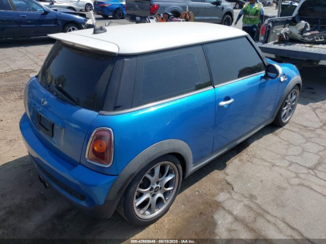 2007 MINI COOPER S WMWMF73557TL86999 Photo 3