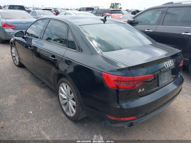 2017 AUDI A4 WAUGNAF41HN004702 Photo 2