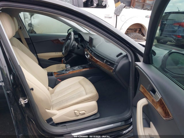 2017 AUDI A4 WAUGNAF41HN004702 Photo 4