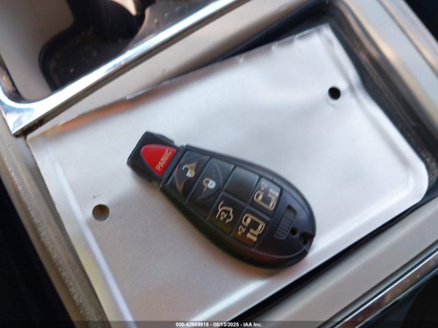 2C4RC1BG4ER358956 Chrysler 2014