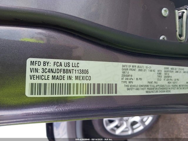 Jeep 2022 2022 3C4NJDFB8NT113806 Image 9