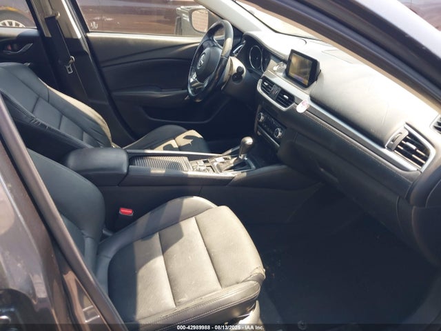 JM1GJ1V52G1473618 Mazda py