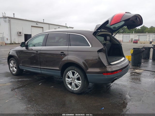 2011 AUDI Q7 WA1LGAFE2BD001495 Photo 2