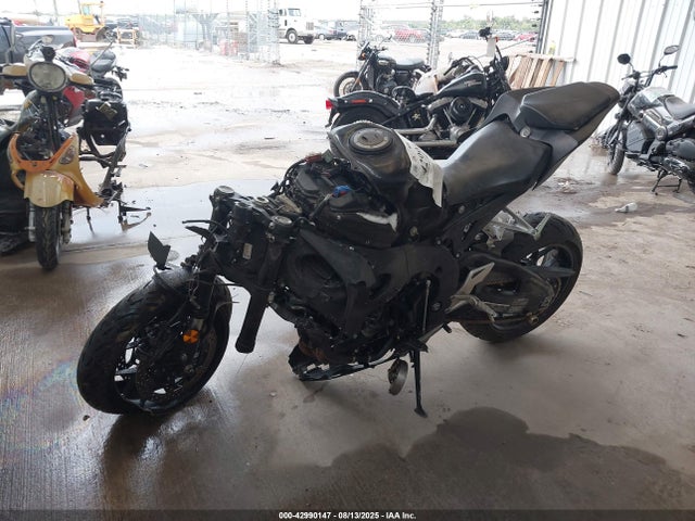 2016 Honda Cbr1000 Rr მანქანა იყიდება აუქციონზე, vin: JH2SC5906GK800680, აუქციონის ნომერი: 42990147