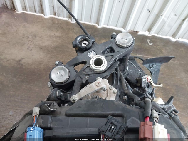 2016 Honda Cbr1000 Rr მანქანა იყიდება აუქციონზე, vin: JH2SC5906GK800680, აუქციონის ნომერი: 42990147