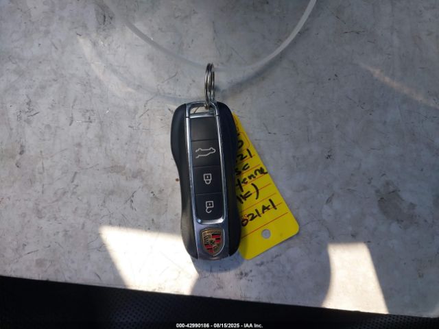 2021 PORSCHE CAYENNE WP1AF2AYXMDA36018 Photo 10