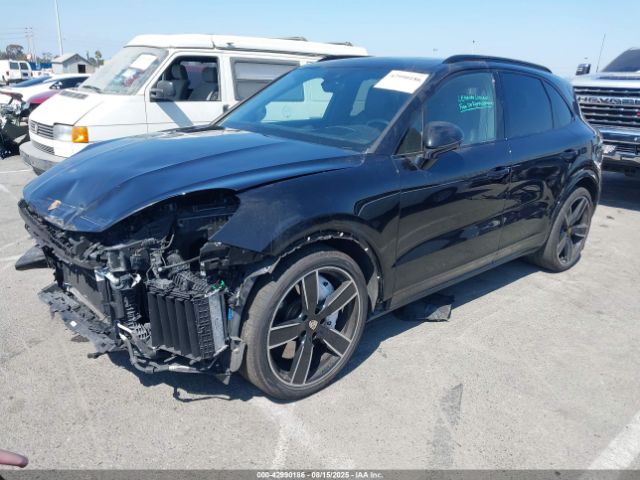 2021 PORSCHE CAYENNE WP1AF2AYXMDA36018 Photo 1