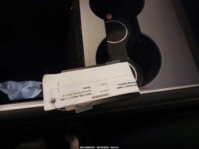 Tesla Model Y 2023 7SAYGDEE4PF702234 Image 11