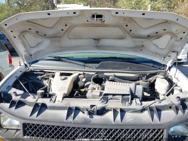 2013 CHEVROLET EXPRESS 2500 1GCWGFCA7D1139040 Photo 9