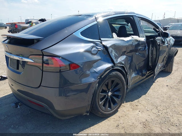 2020 TESLA MODEL X 5YJXCBE25LF217500 Photo 3