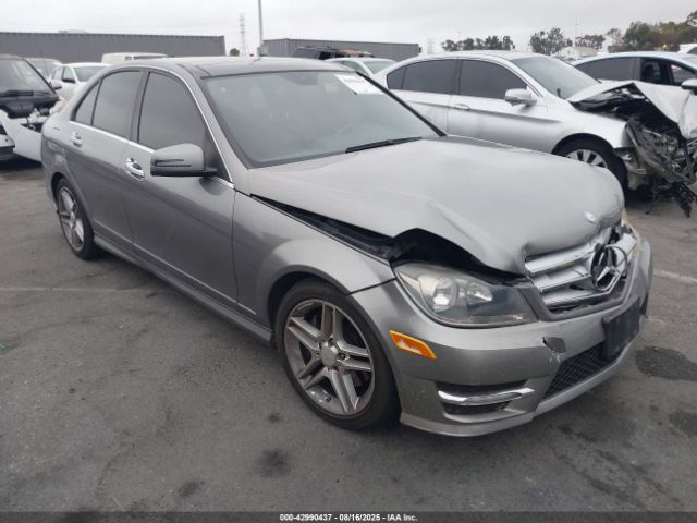 2013 MERCEDES-BENZ C 350 WDDGF5HBXDA776626