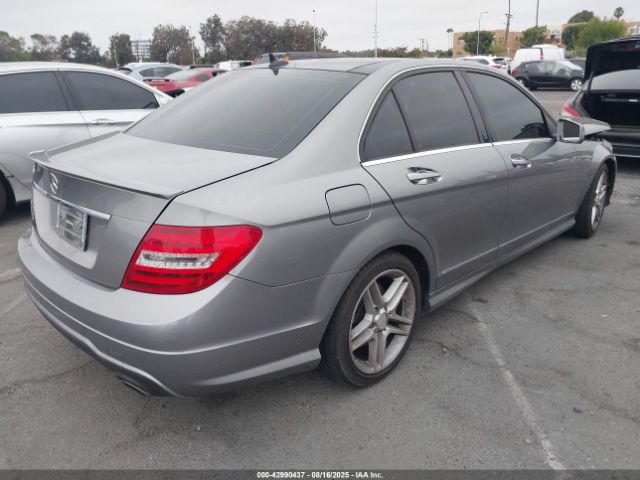 2013 MERCEDES-BENZ C 350 WDDGF5HBXDA776626 Photo 3