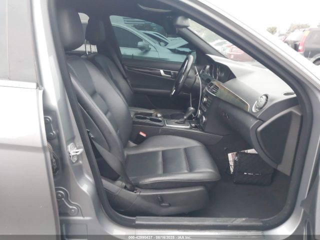2013 MERCEDES-BENZ C 350 WDDGF5HBXDA776626 Photo 4